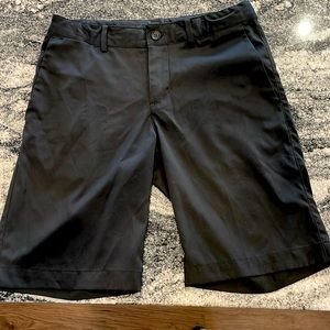 Kids Nike Golf shorts Size Medium